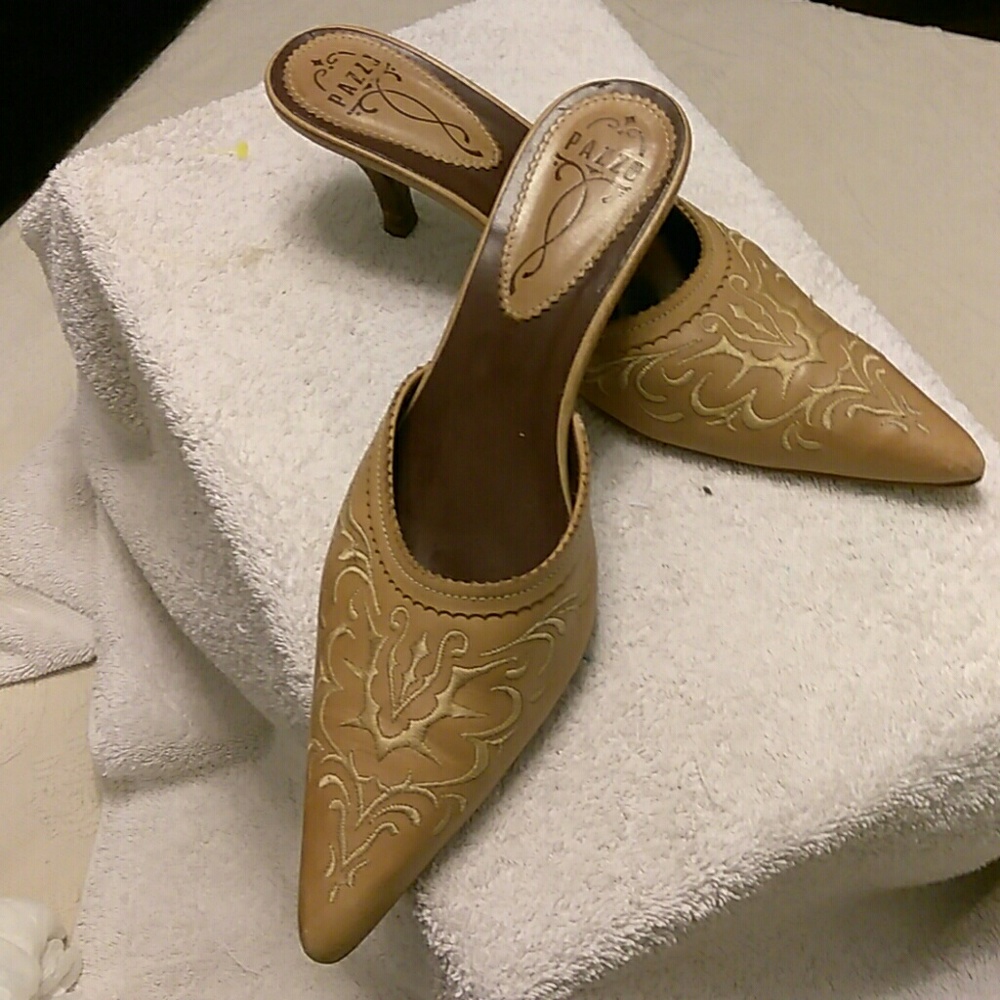 Pazzo pointed toe shoes